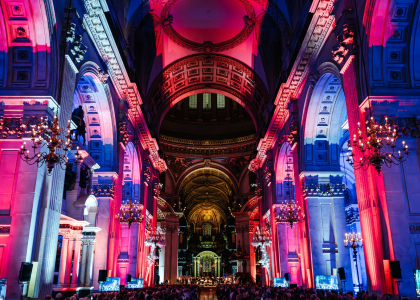 PROLIGHTS Smart Bat used by Blue Thunder Sound to light up St Paul's Cathedral.